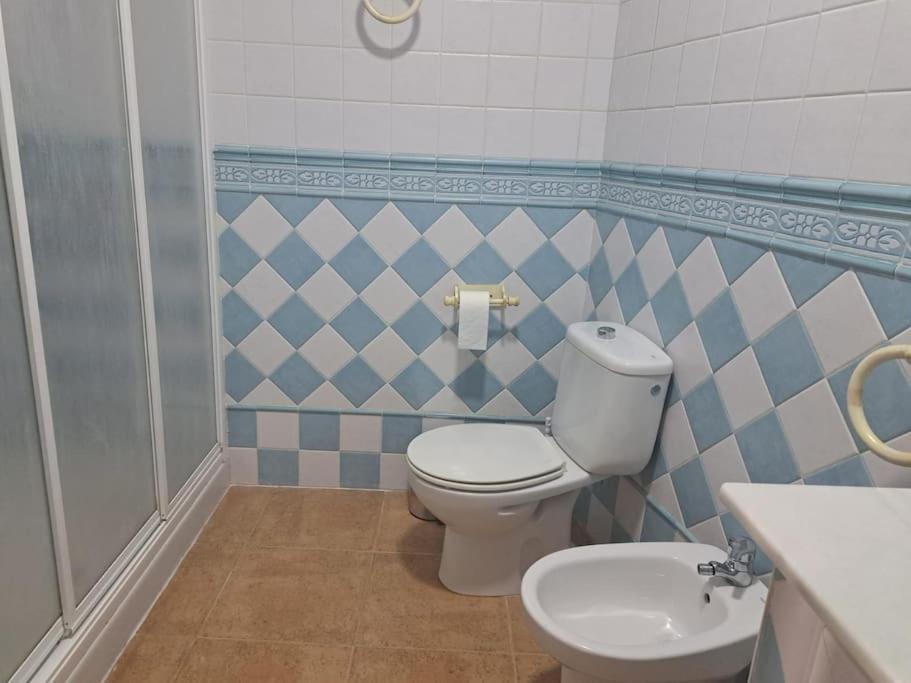 コニル・デ・ラ・フロンテラCasa Pastora, La Casa Familiarアパートメント エクステリア 写真